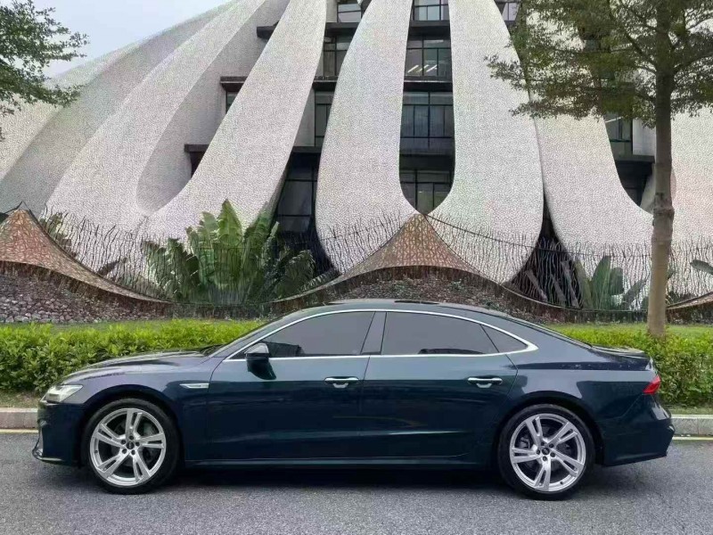 深圳23年奥迪A7L8