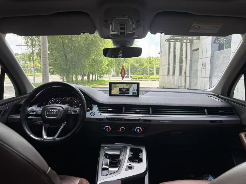 吉林17年奥迪Q75