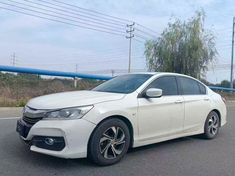 济南18年本田雅阁5