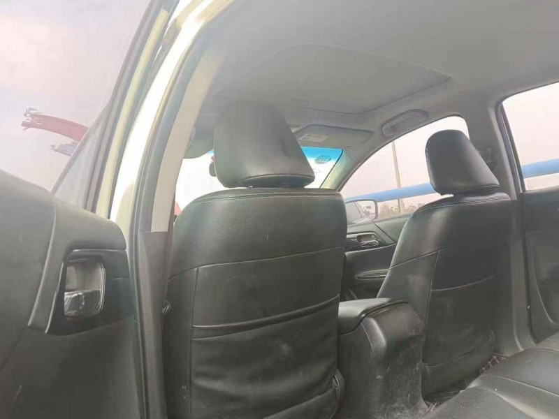 济南18年本田雅阁7