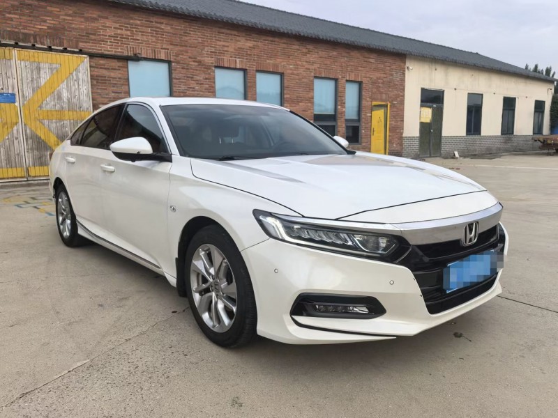 济南19年本田雅阁3