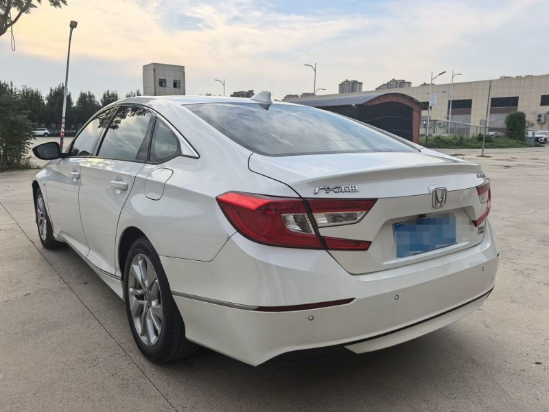 济南19年本田雅阁4