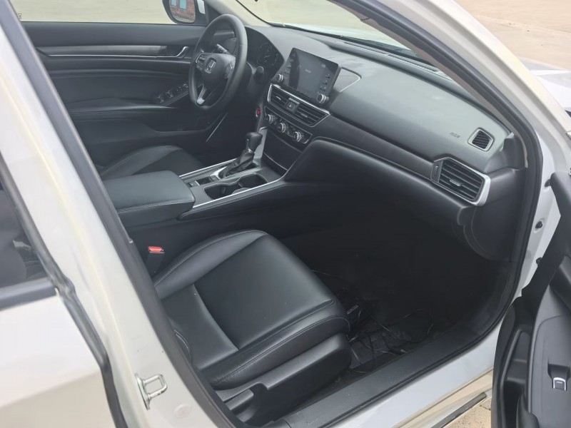 济南19年本田雅阁6