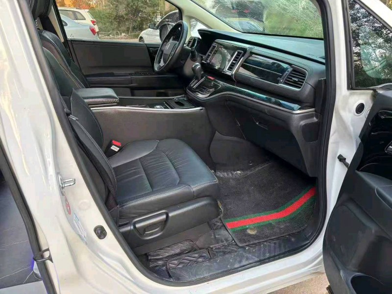 徐州21年本田艾力绅7