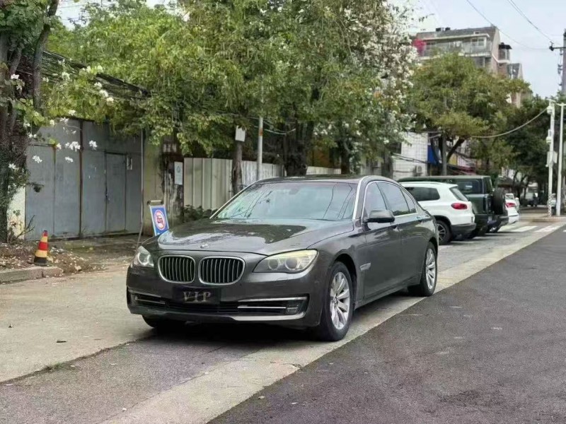 莆田14年宝马7系2