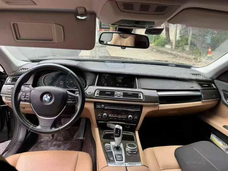 莆田14年宝马7系5