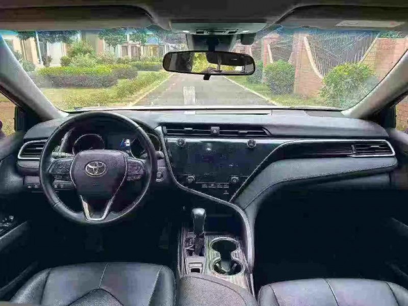 珠海19年丰田凯美瑞5