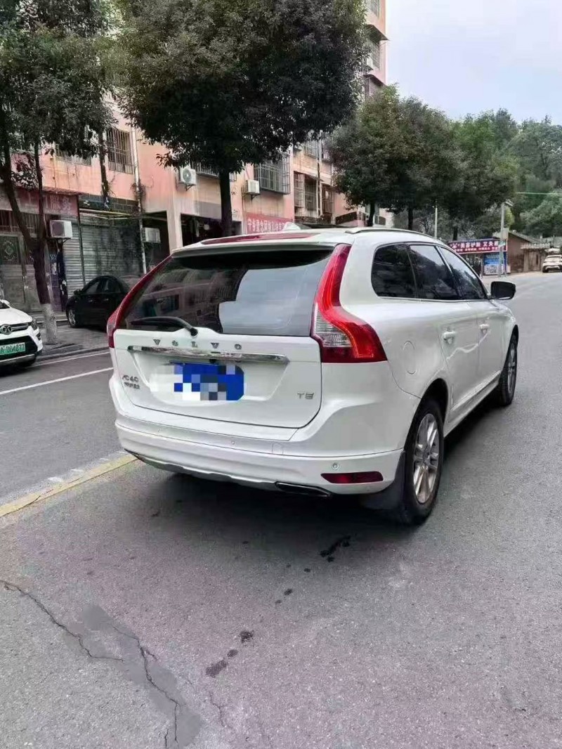 株洲16年沃尔沃XC608