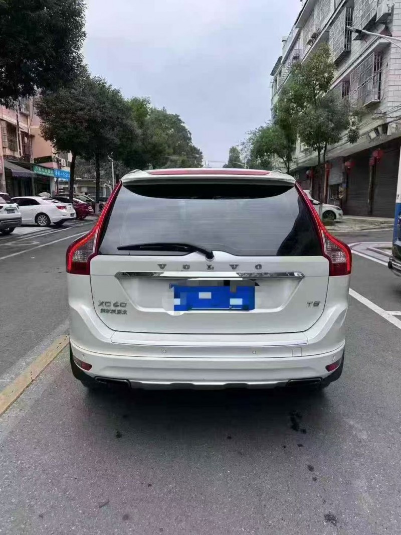 株洲16年沃尔沃XC609