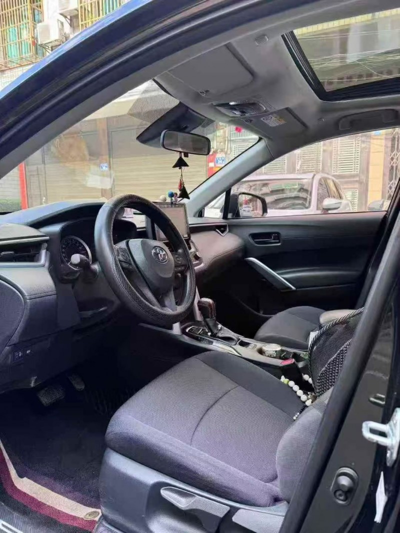 常德22年丰田锐放4