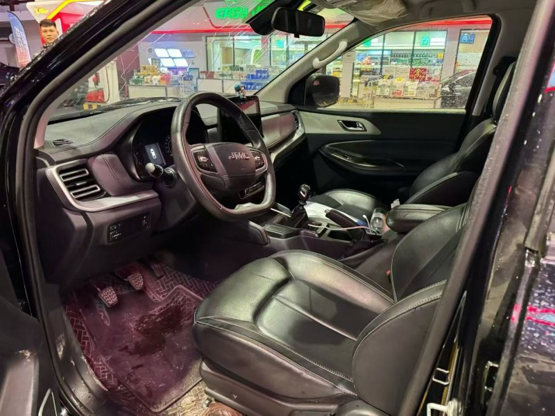 株洲22年江铃域虎5