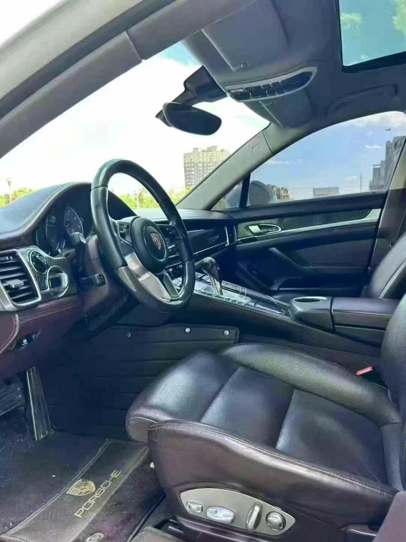 吉林14年保时捷帕拉梅拉6
