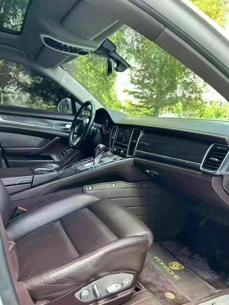 吉林14年保时捷帕拉梅拉7