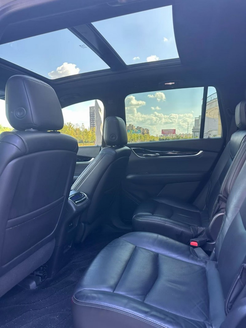 吉林20年凯迪拉克XT63