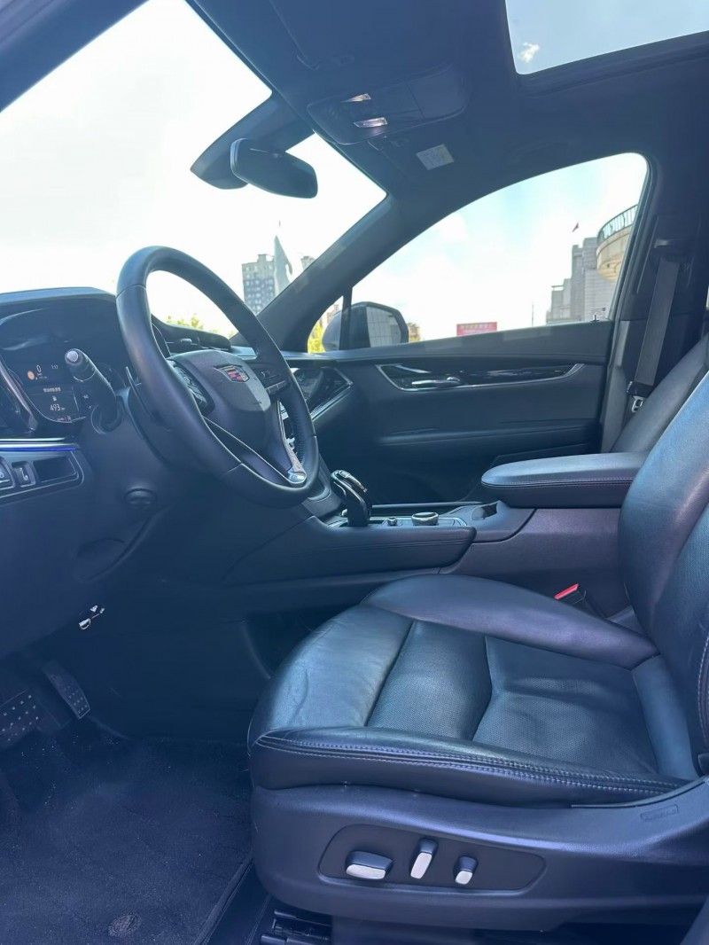 吉林20年凯迪拉克XT66