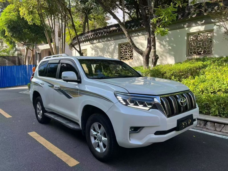 珠海10年丰田普拉多3