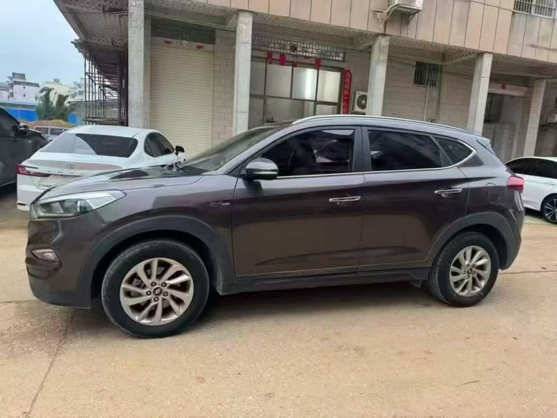 萍乡18年现代途胜4