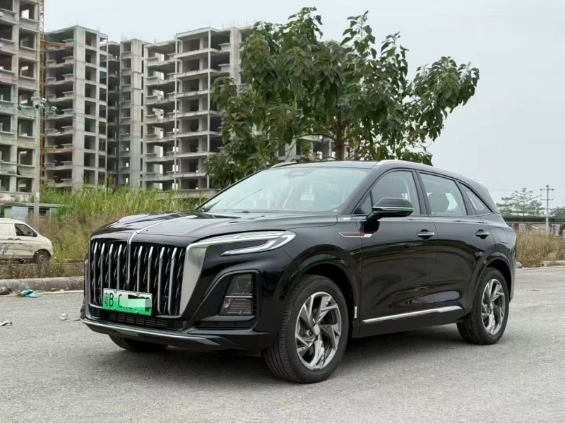 深圳25年红旗HS32