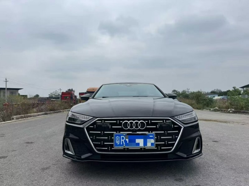 深圳24年奥迪A7L1