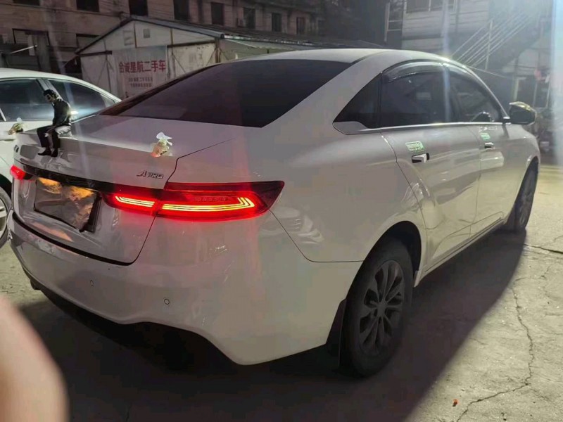 长沙23年吉利几何4