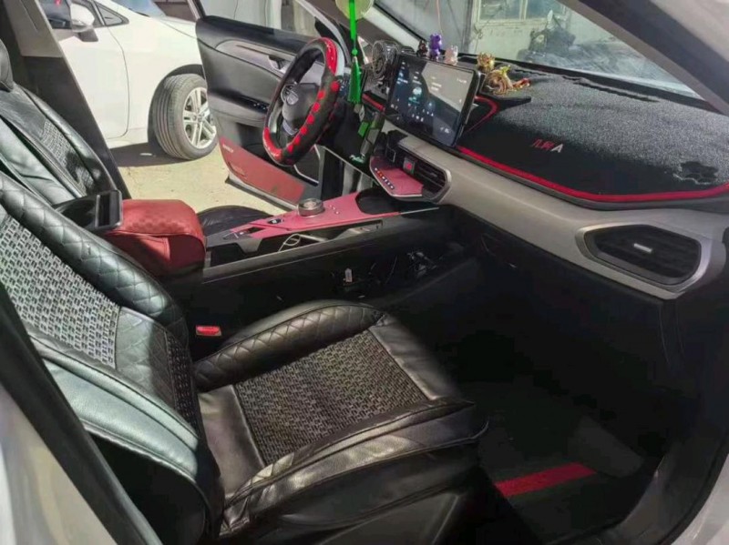 长沙23年吉利几何8