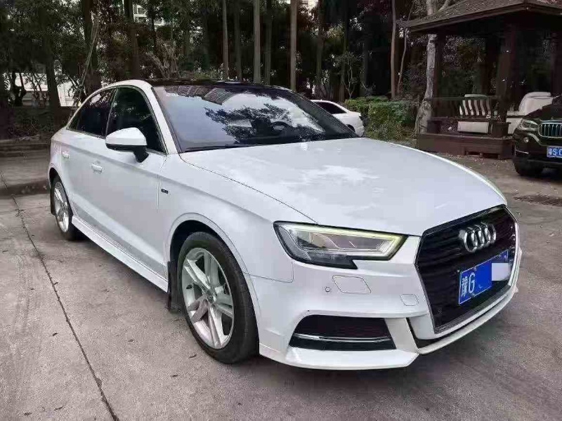 深圳19年奥迪A33