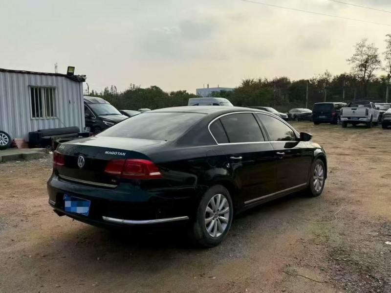 枣庄16年大众迈腾6