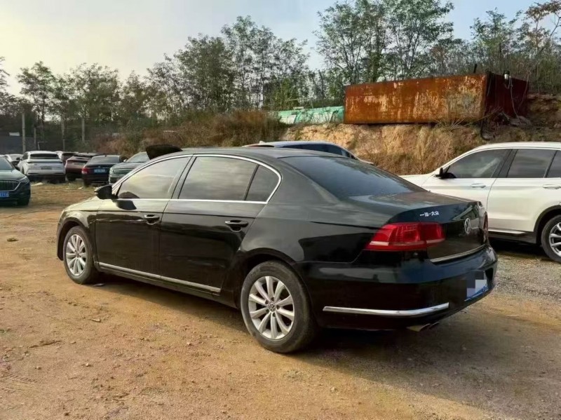 枣庄16年大众迈腾8