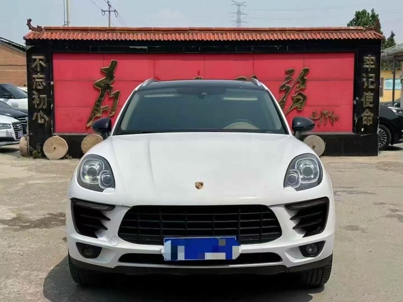 淄博17年保时捷Macan1