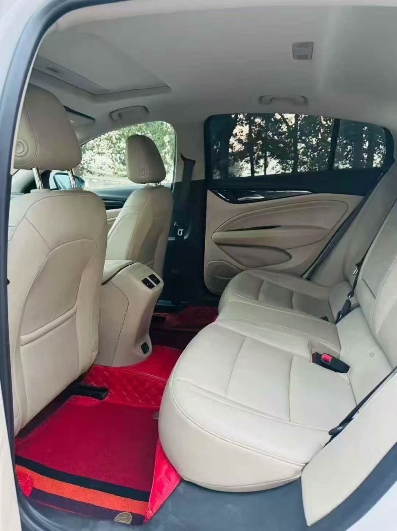 徐州21年别克君威4