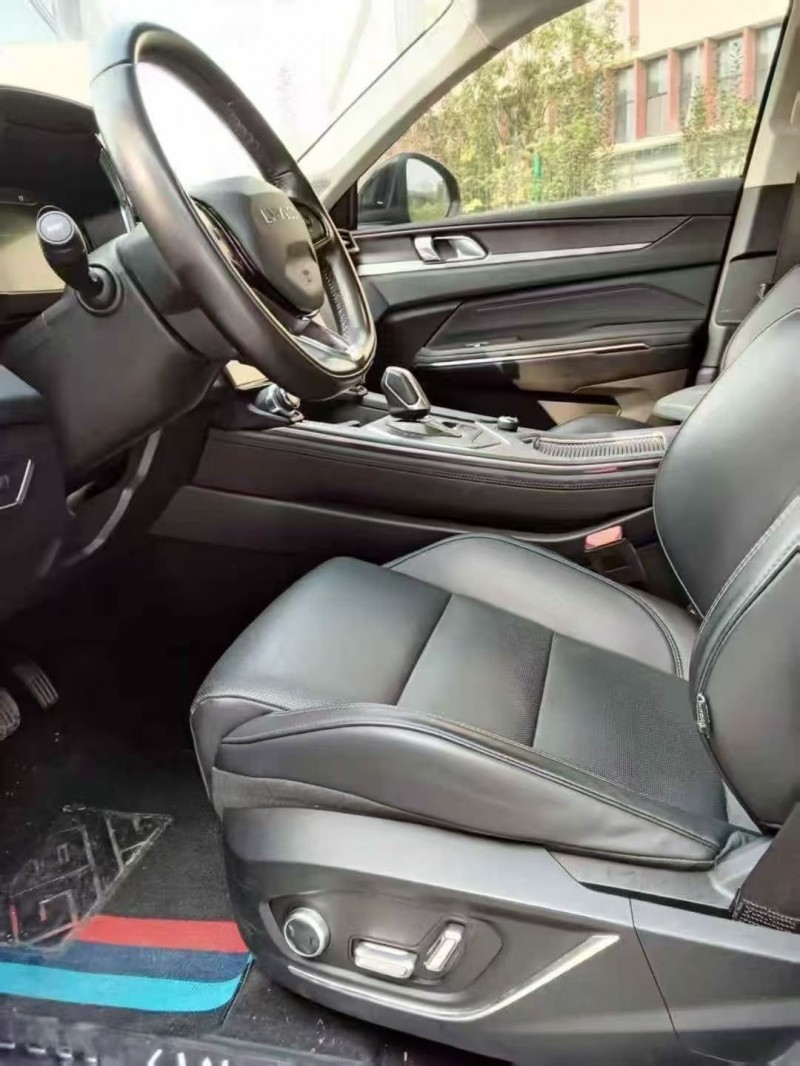 湖州21年领克013