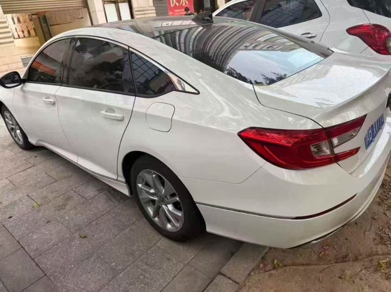 东营21年本田雅阁4