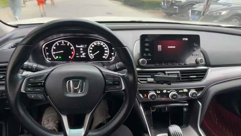 东营21年本田雅阁5