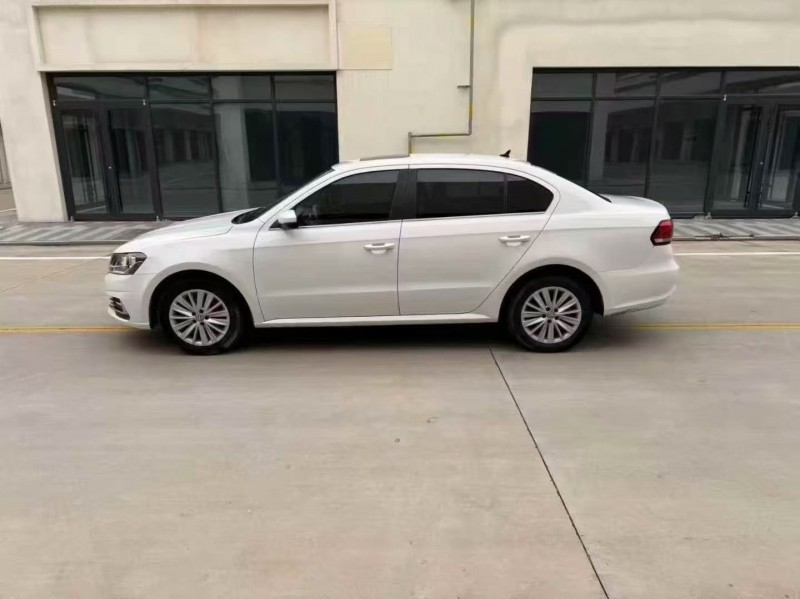 淄博22年大众朗逸7