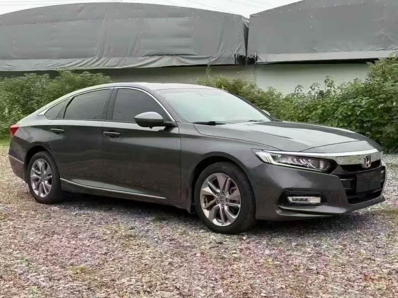 平顶山23年本田雅阁4