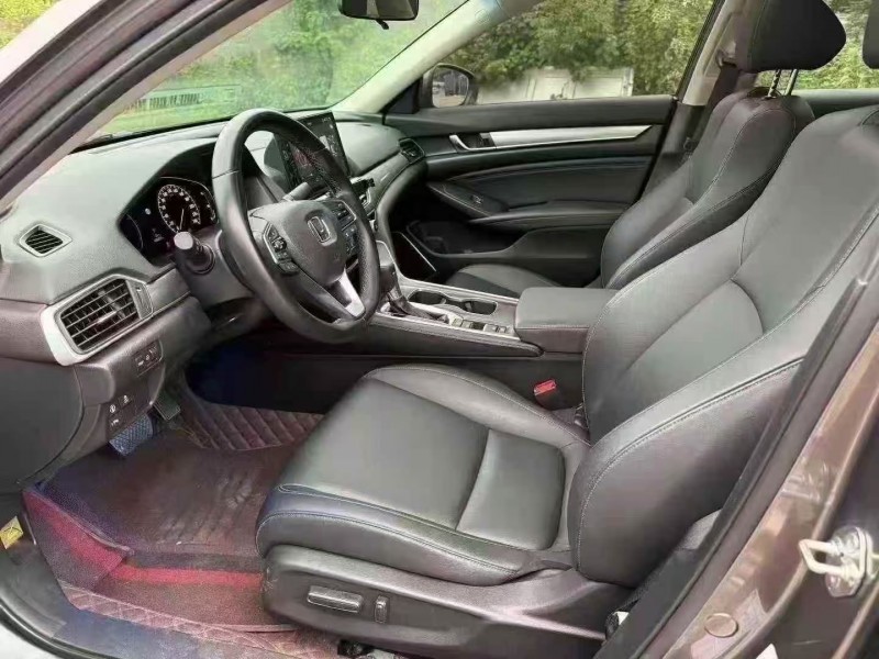 平顶山23年本田雅阁5