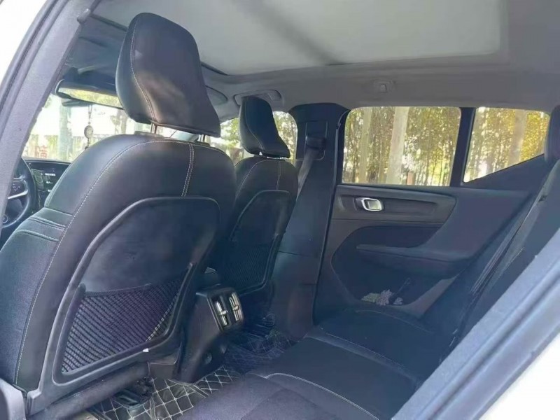 枣庄20年沃尔沃XC406