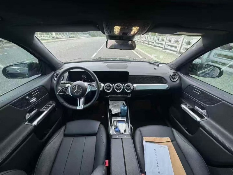 东营23年奔驰GLB4