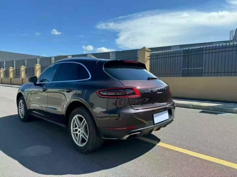 东营16年保时捷Macan8