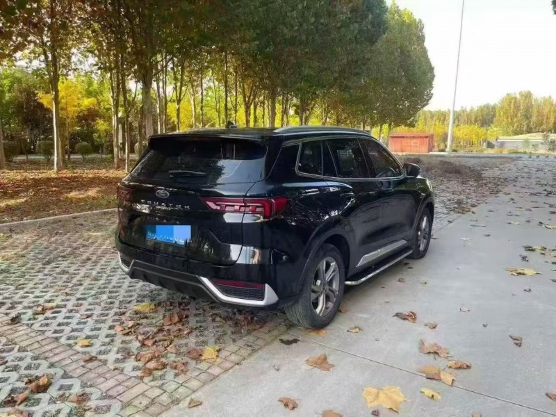 东营23年福特领睿8