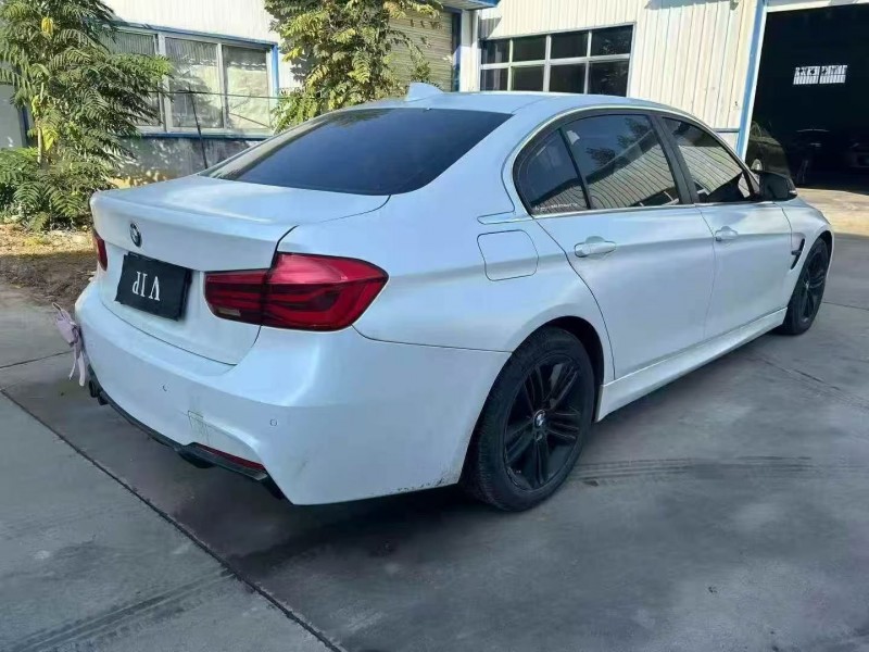 苏州17年宝马3系7