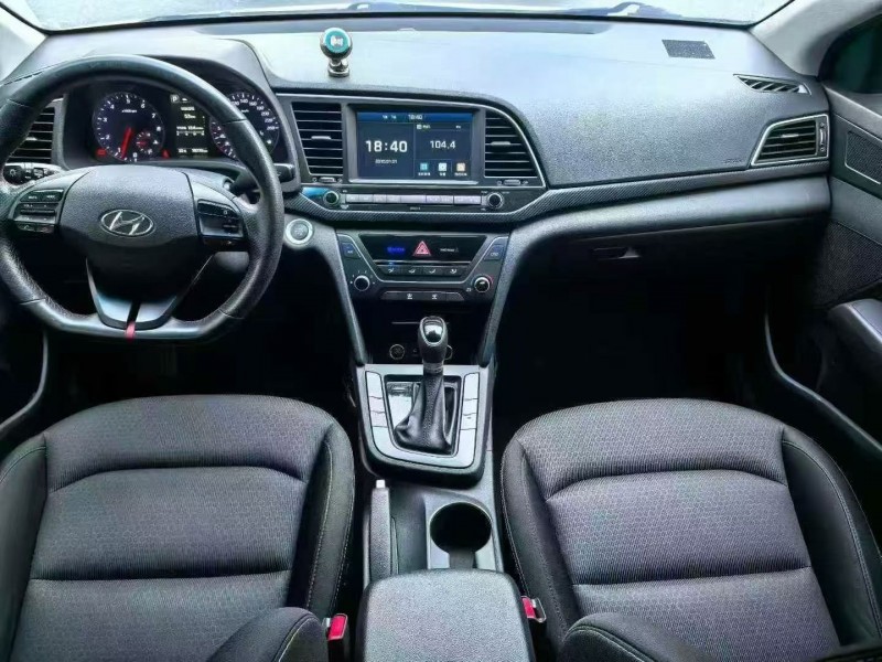 金华19年现代领动4