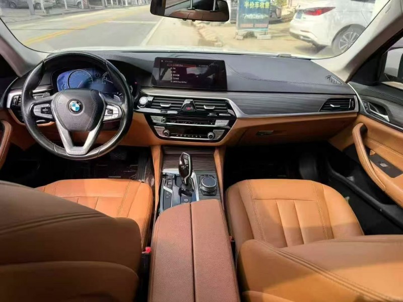 安顺18年宝马5系7