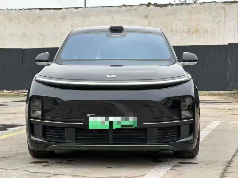 西安24年理想L81