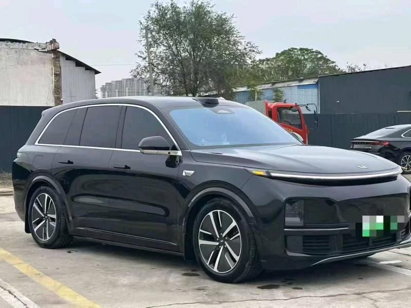 西安24年理想L82