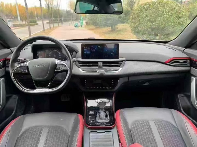 淄博22年东风奕炫6