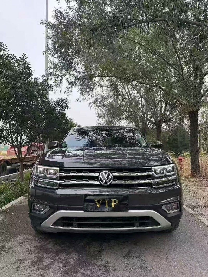 东营17年大众途昂1