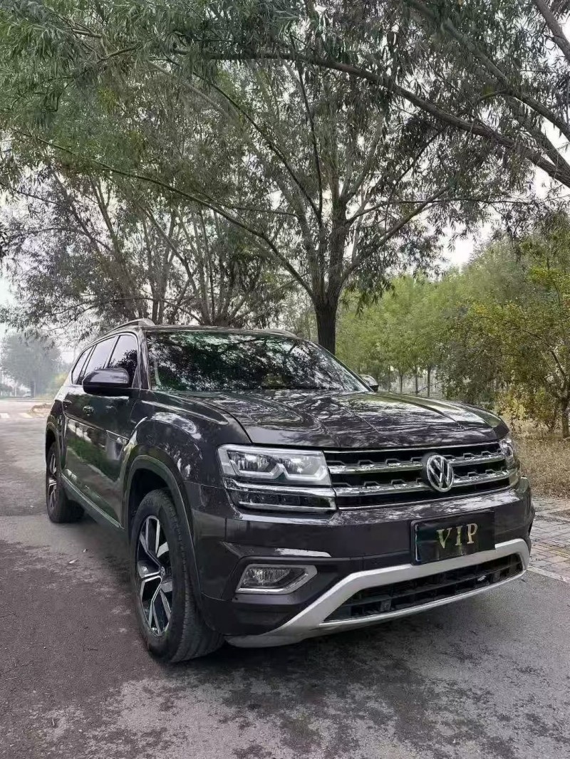 东营17年大众途昂3