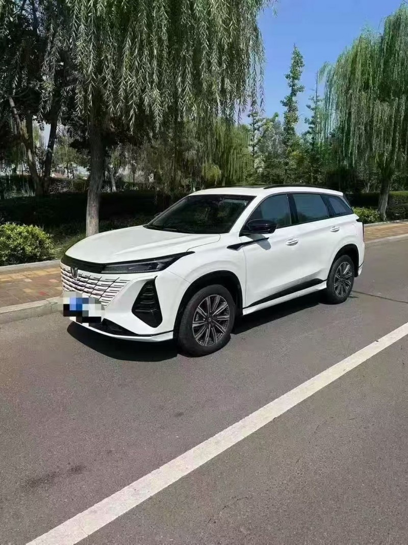 枣庄25年长安汽车CS753