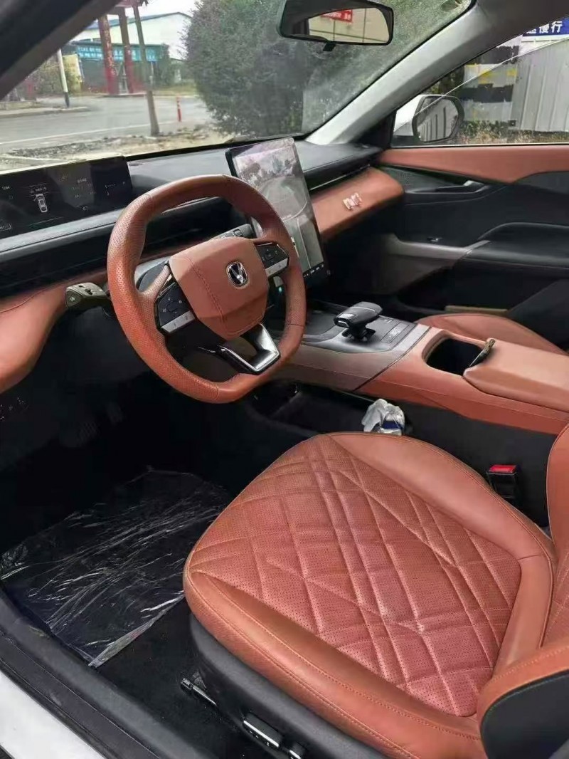 淄博24年长安汽车逸动6